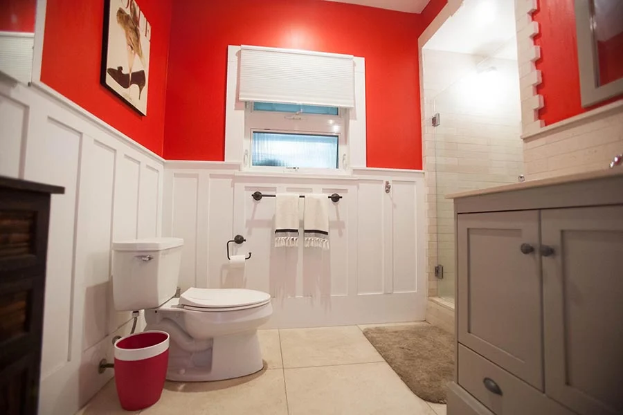 Detroit House (12) detroit house restroom