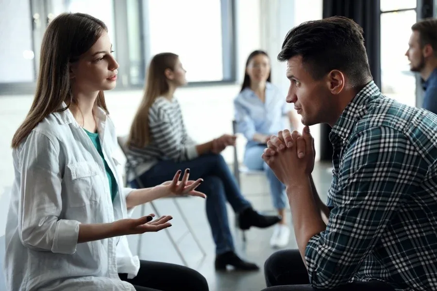individuals in group session for cocaine treatment in Los Angeles