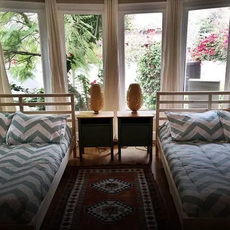 Laurel-Canyon-House-Gallery-1 twin bedroom at Laurel Canyon House Westwind Recovery®
