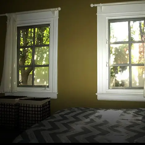 Laurel-Canyon-House-Gallery-4 Laurel Canyon House bedroom windows