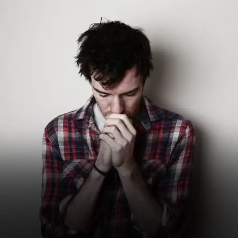 man-with-psychological-trauma-waiting-for-substance-abuse-treatment-programs man with psychological trauma waiting for substance abuse treatment programs